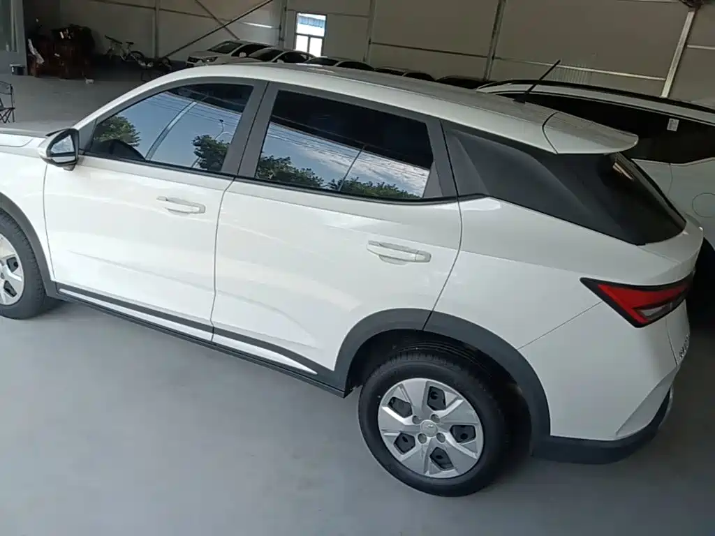 Wuling Xingchi — миниатюра 5