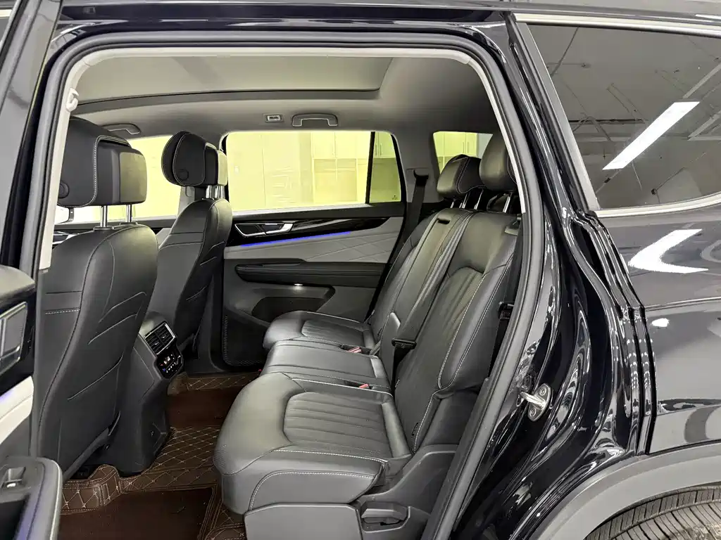 Volkswagen Teramont — миниатюра 14