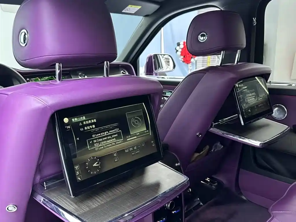 Rolls-Royce Cullinan 2018 мест