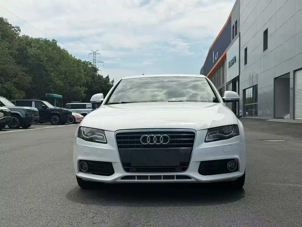 Audi A4L — миниатюра 2