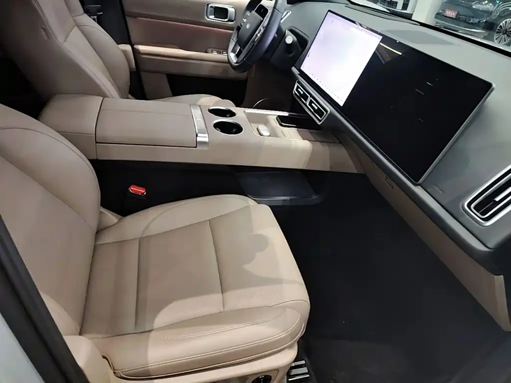 Li Auto Li L6 — миниатюра 25