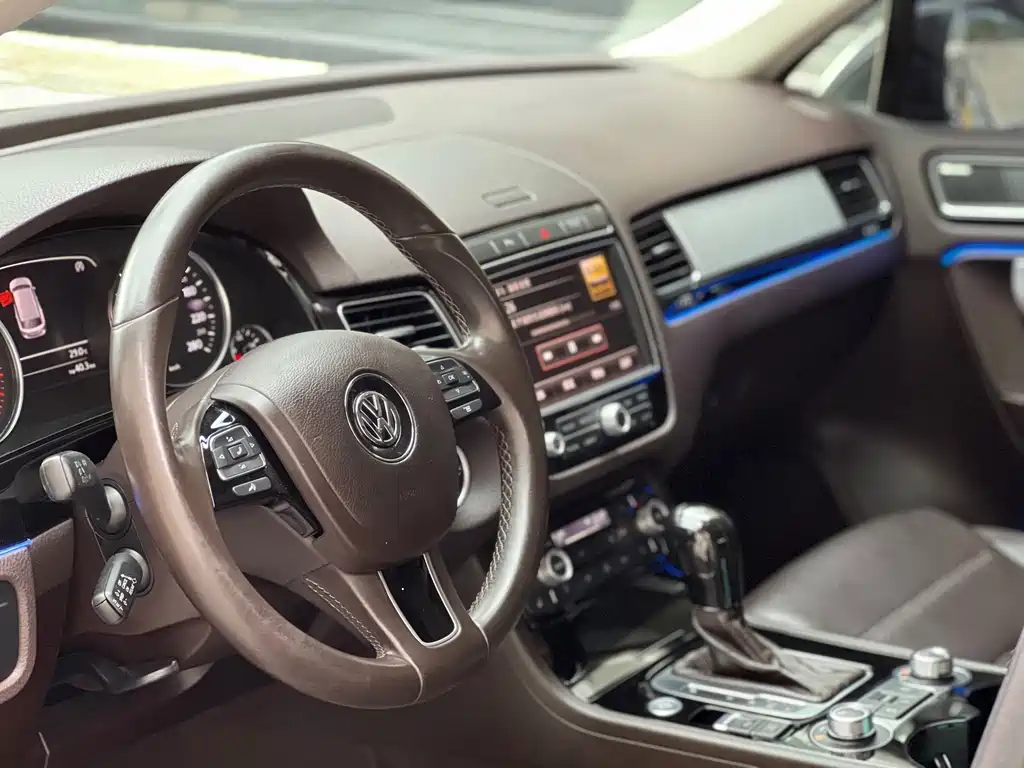 Volkswagen Touareg — миниатюра 4