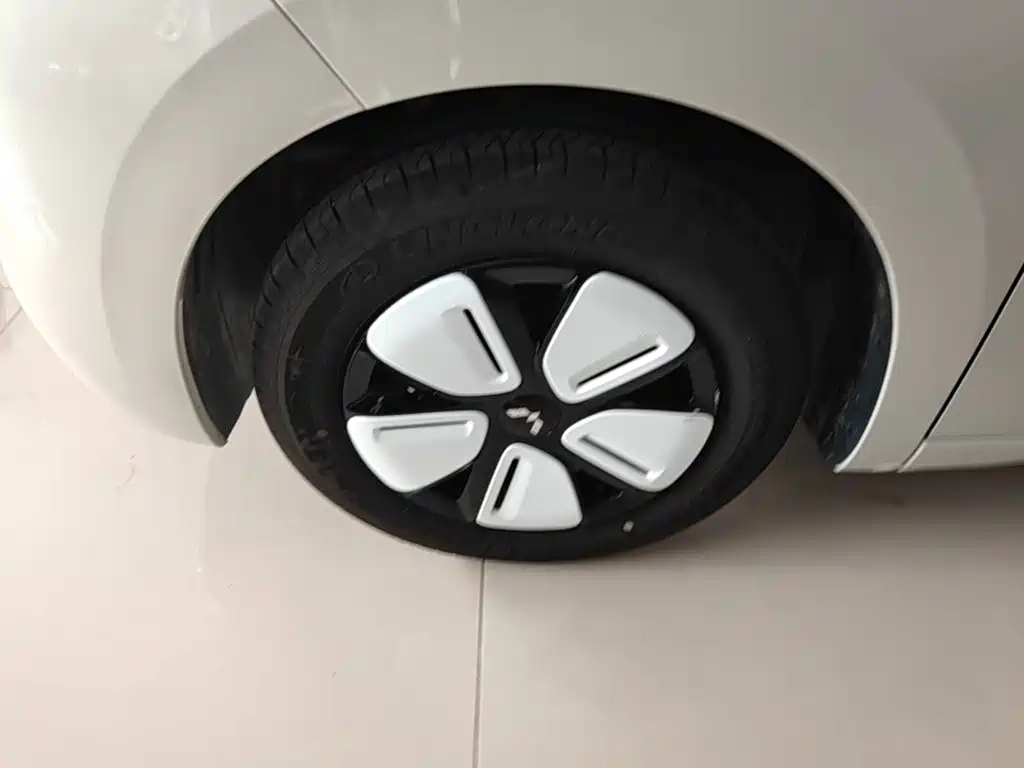 Wuling MINIEV — миниатюра 23