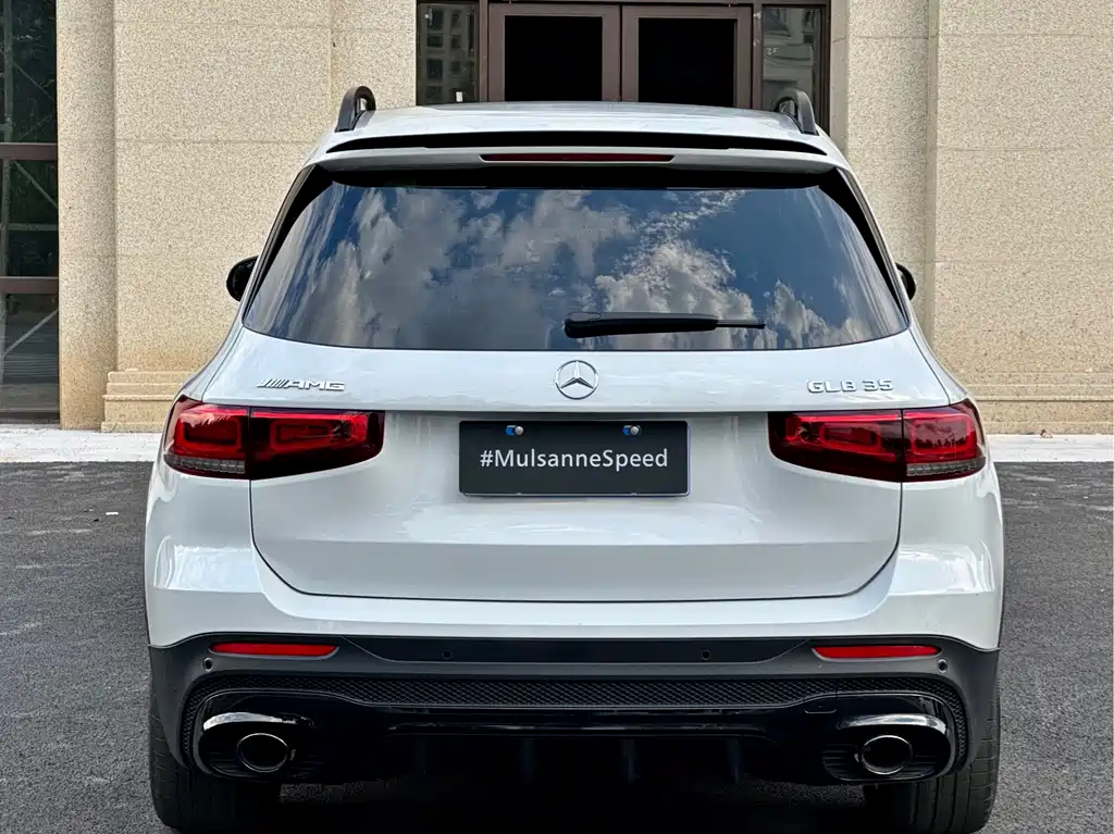 MERCEDES-BENZ GLB AMG