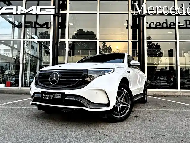 MERCEDES-BENZ EQC 2021