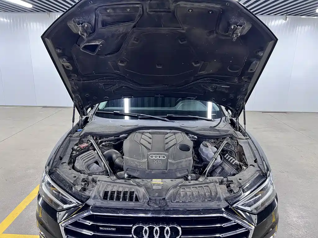 Audi A8 — миниатюра 18
