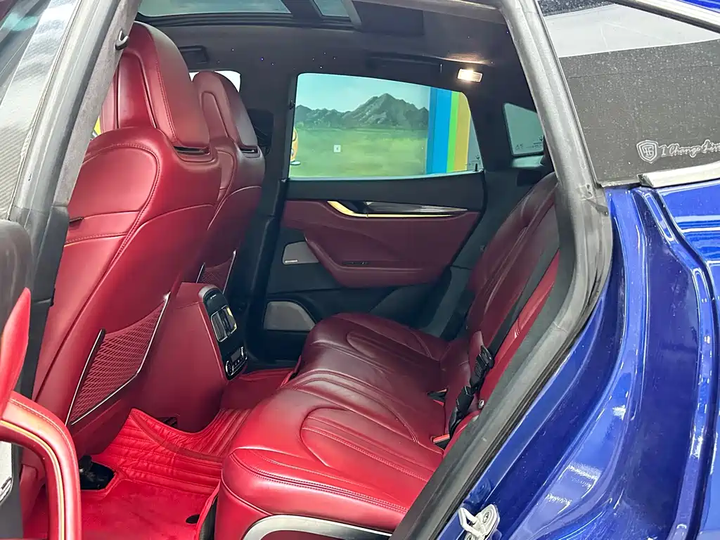 Maserati Levante — миниатюра 8
