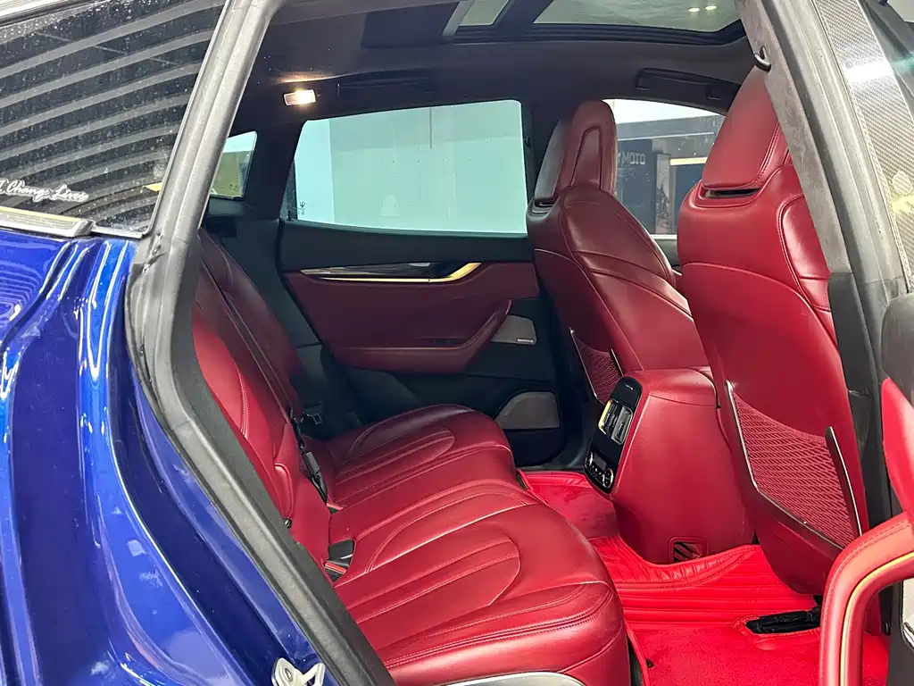 Maserati Levante — миниатюра 10