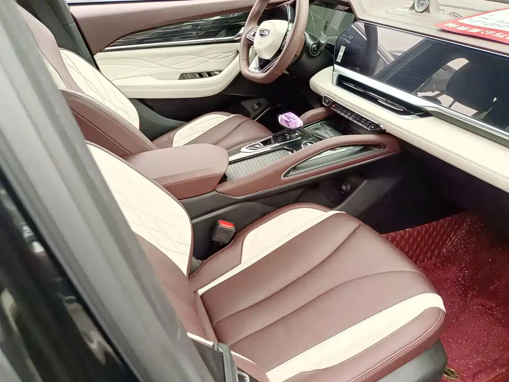 Geely Xingyue L — миниатюра 10