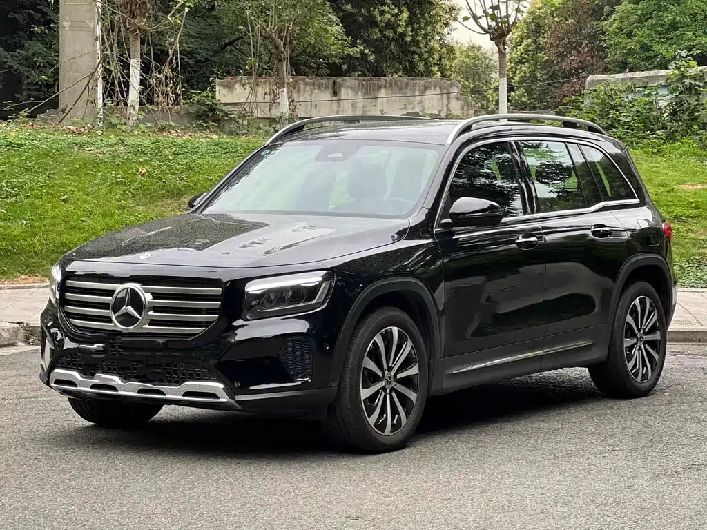 Купить Mercedes-Benz GLB