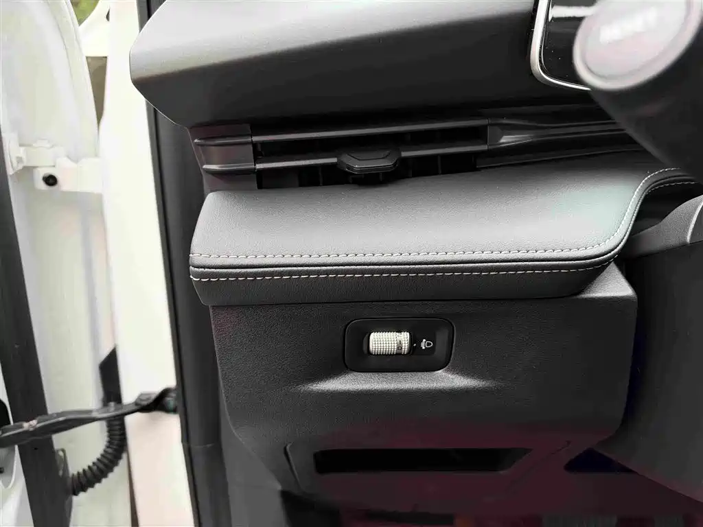 Geely Boyue — миниатюра 28