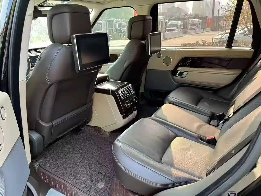 Land Rover Range Rover 2020 3.0 L6 Long Wheelbase