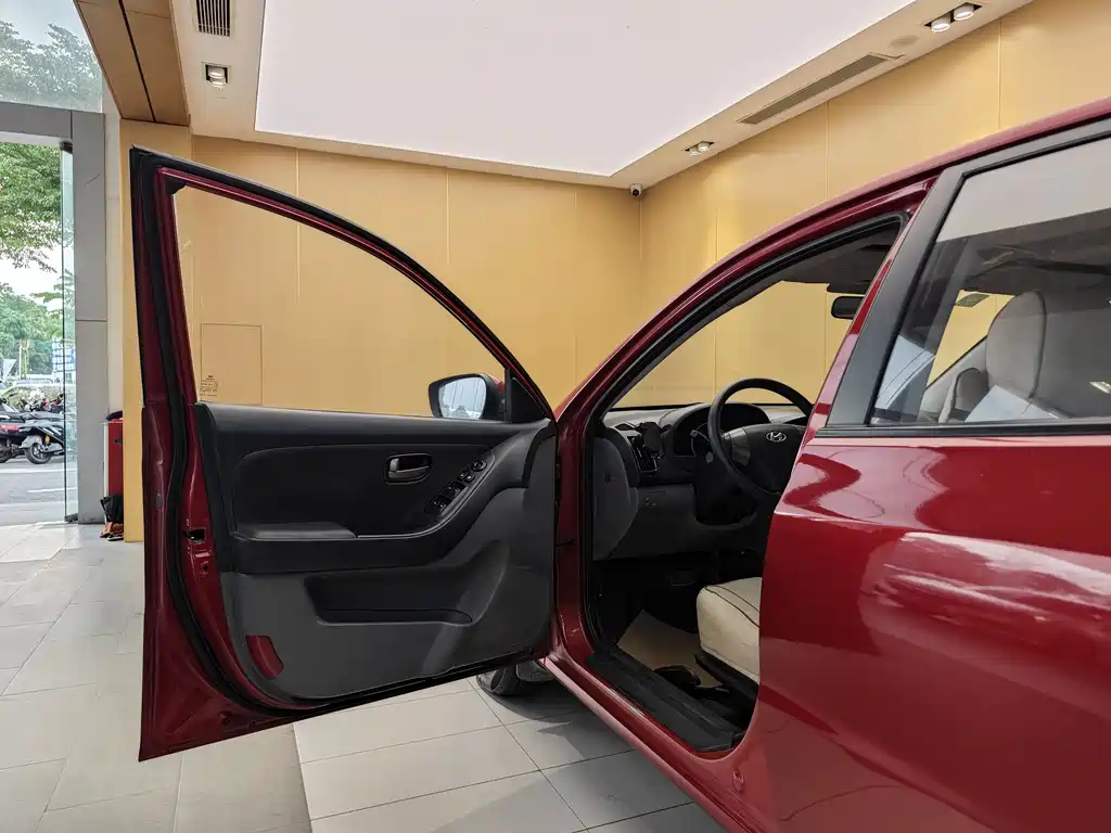Hyundai Elantra 2011 1.6L AT Comfort