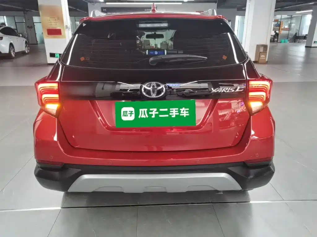 Toyota Yaris L — миниатюра 6