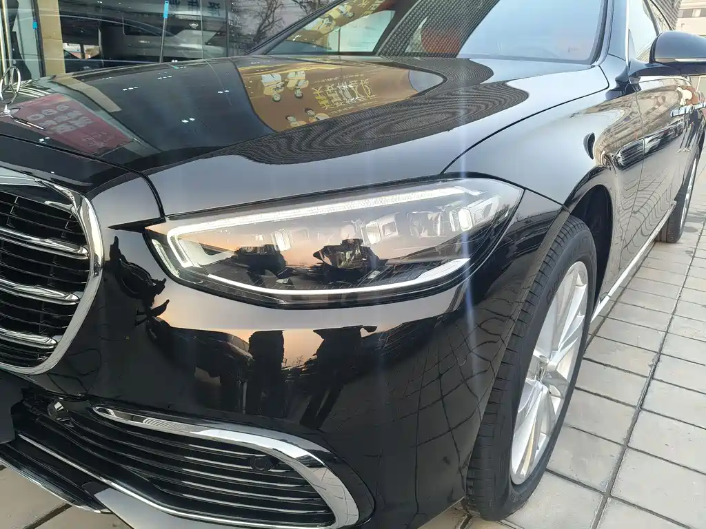 MERCEDES-BENZ S CLASS