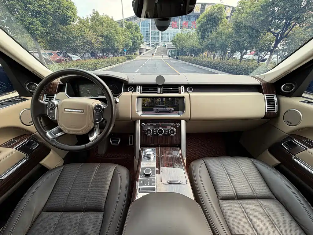 Land Rover Range Rover 2017 3.0 SC V6 Vogue