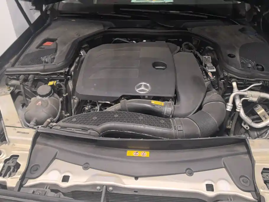 Mercedes-Benz E-Class E 2023 E 260 L