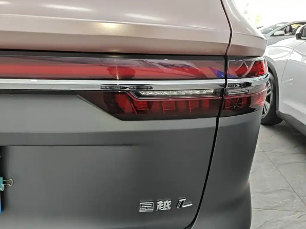 Geely Xingyue L — миниатюра 8