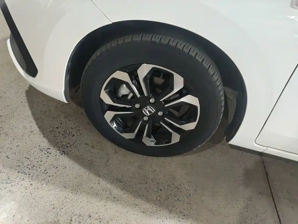 Honda Fit — миниатюра 23