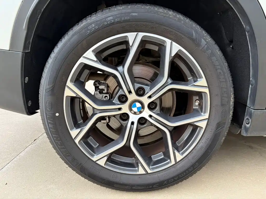 BMW X1 — миниатюра 21
