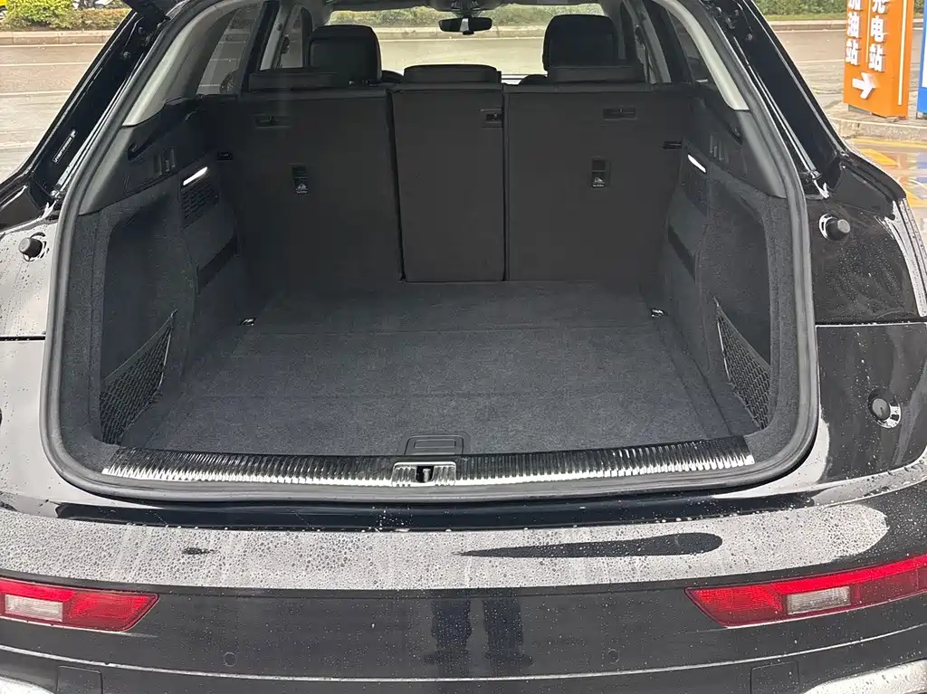 Audi Q5L — миниатюра 14