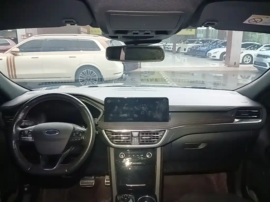 Ford Escape — миниатюра 10
