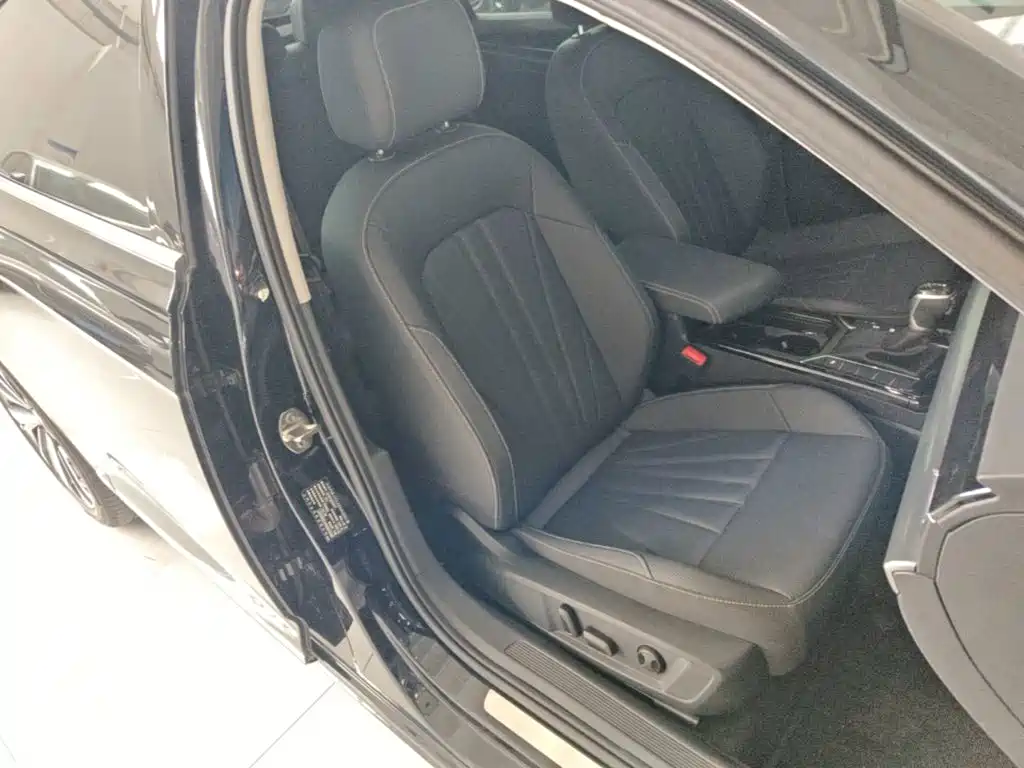Volkswagen Passat — миниатюра 25