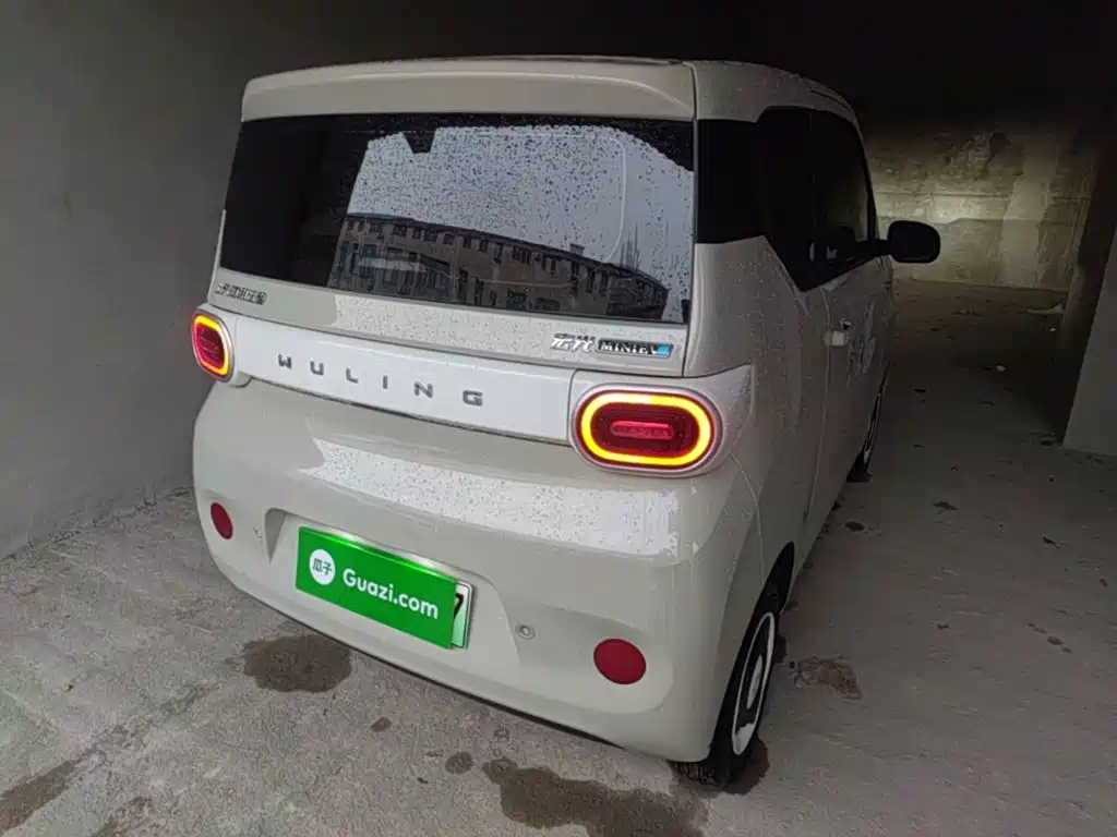 Wuling MINIEV — миниатюра 7