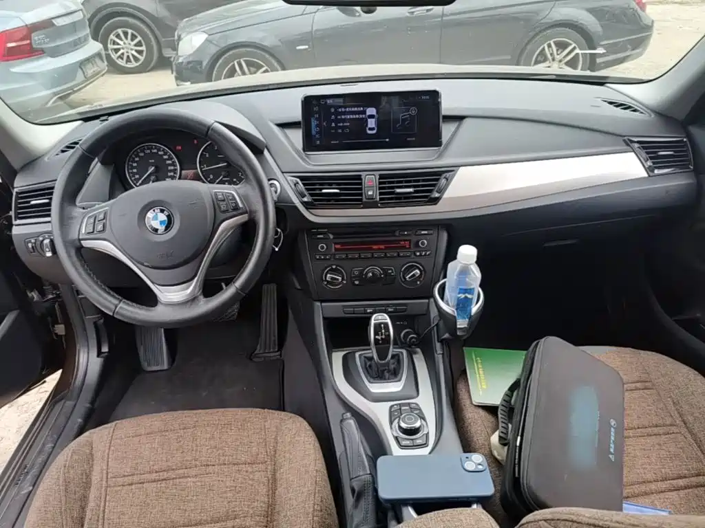 BMW X1 — миниатюра 10