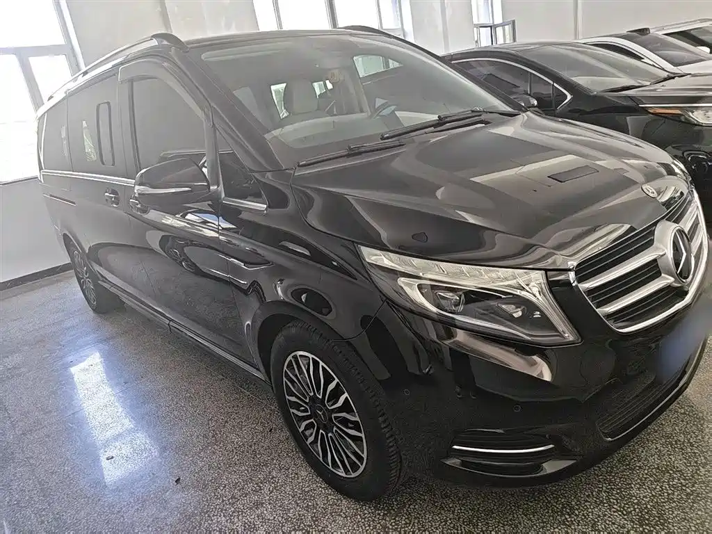 Mercedes-Benz V-Class V 2017 V 260 L Luxury Long Wheelbase