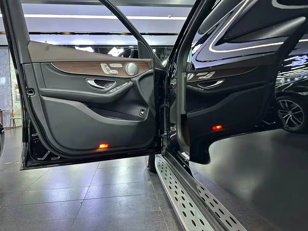 Mercedes-Benz GLC — миниатюра 5