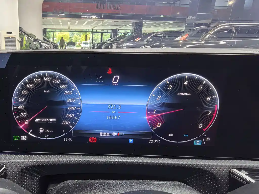 Mercedes-Benz CLA AMG — миниатюра 7