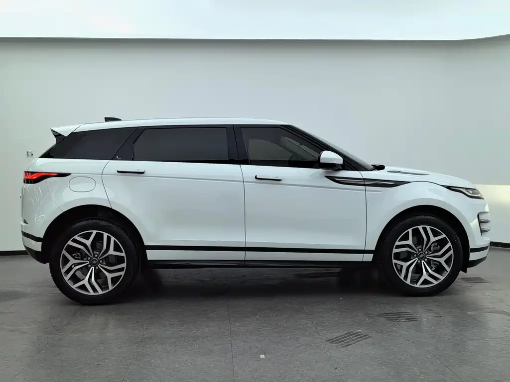 Land Rover Range Rover Evoque 2023 L 249PS Luxury