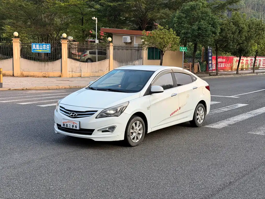 Hyundai Verna
