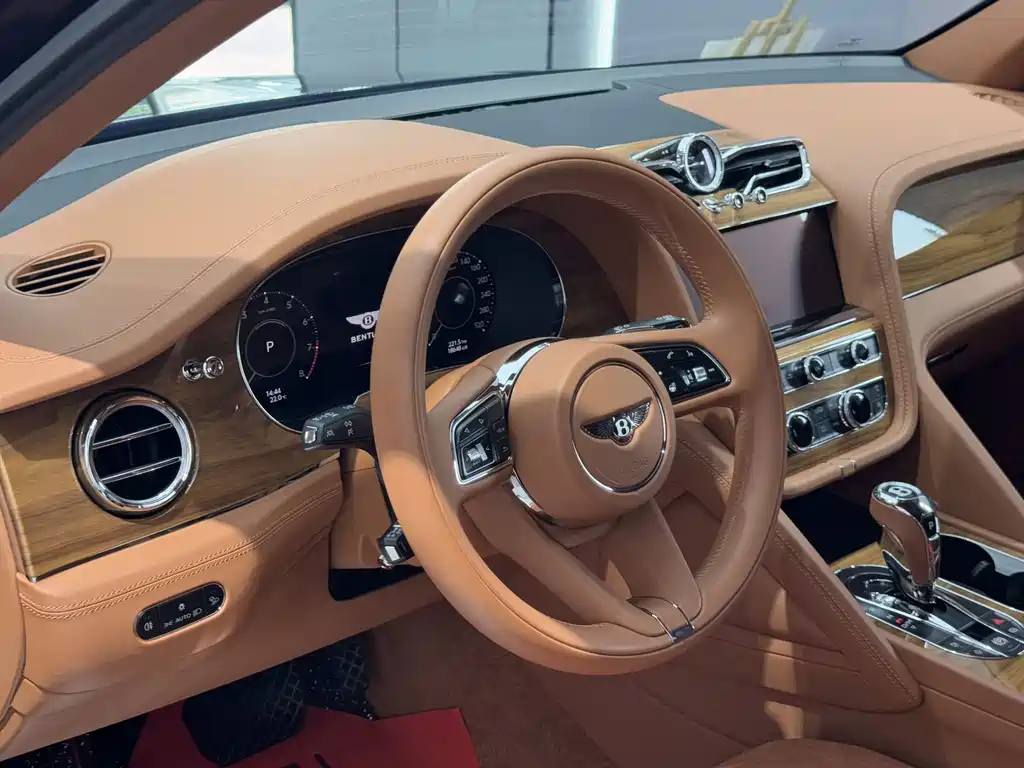 Bentley Bentayga 2024 4.0T V8