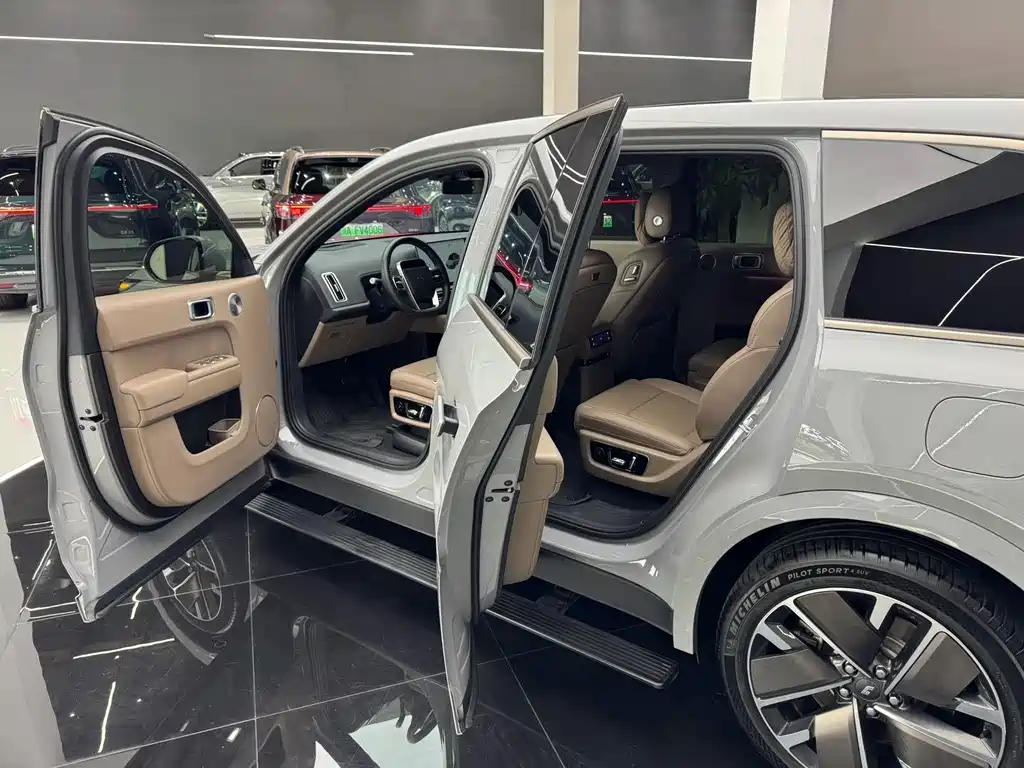 Li Auto Li L9 — миниатюра 3