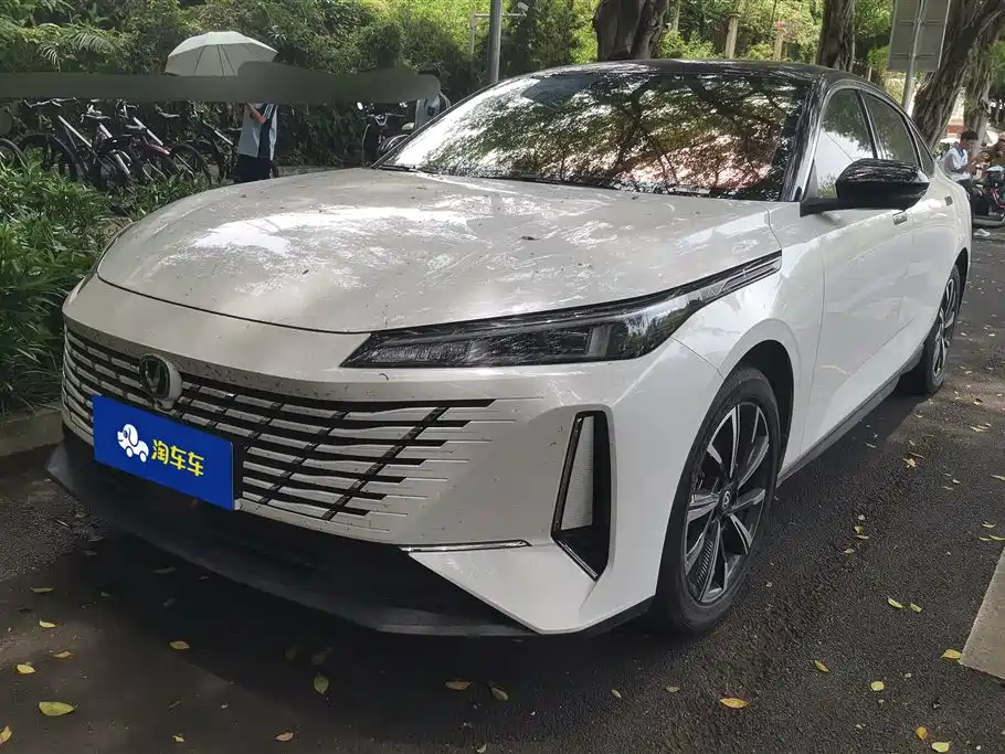 Купить Changan Eado