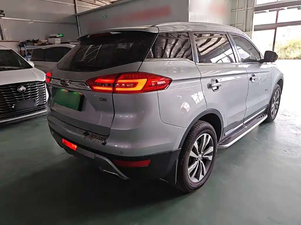 Geely Boyue — миниатюра 7
