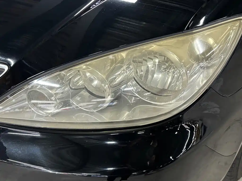 Toyota Camry — миниатюра 4