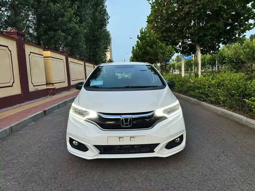 Honda Fit — миниатюра 2
