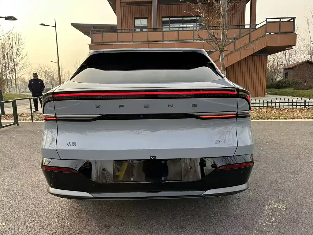 XIAOPENG G7