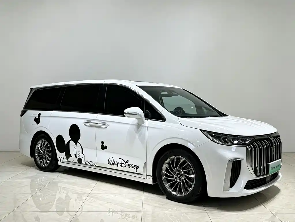Voyah Dreamer PHEV Ultra Long Range Flagship Edition, фото 3