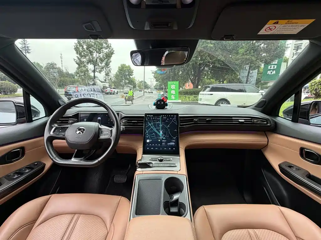 NIO ES6 — миниатюра 13