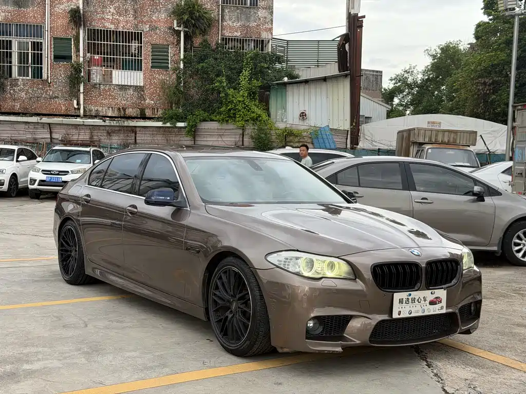 BMW 5 Series — миниатюра 3