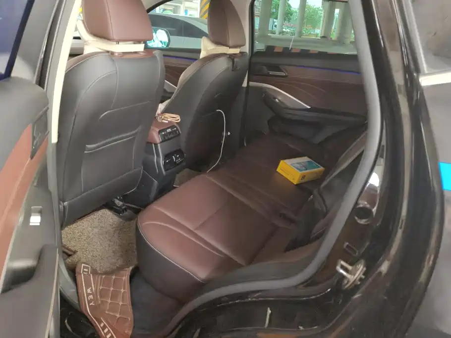Wey Wey VV6 — миниатюра 11