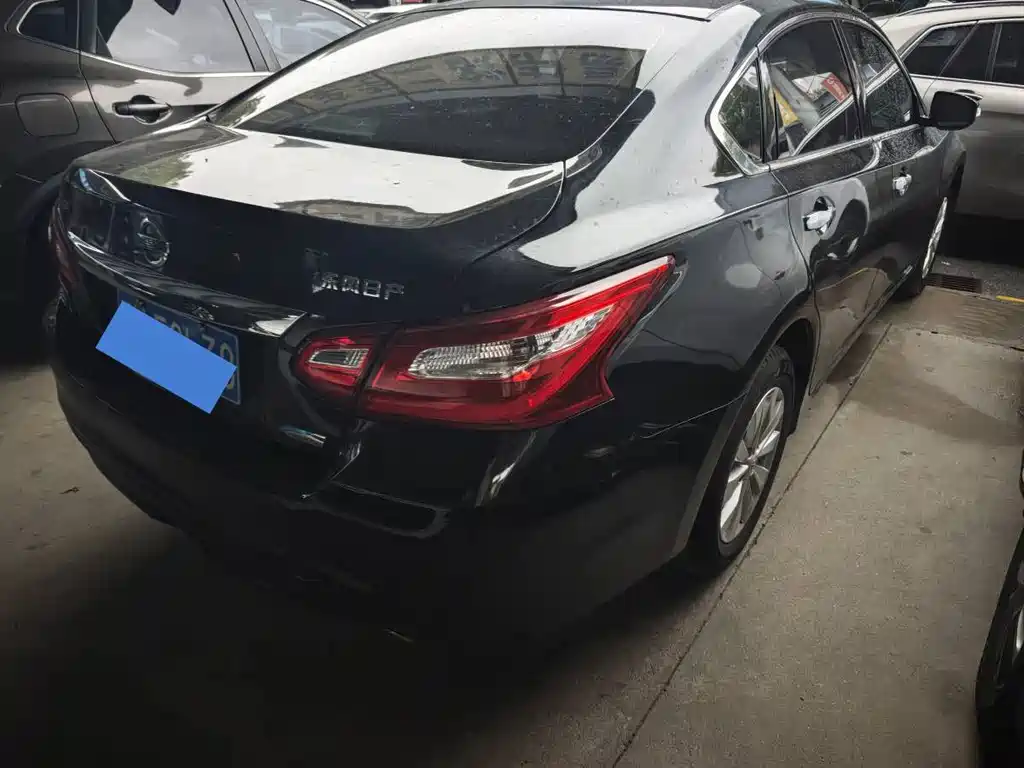 Nissan Teana — миниатюра 13