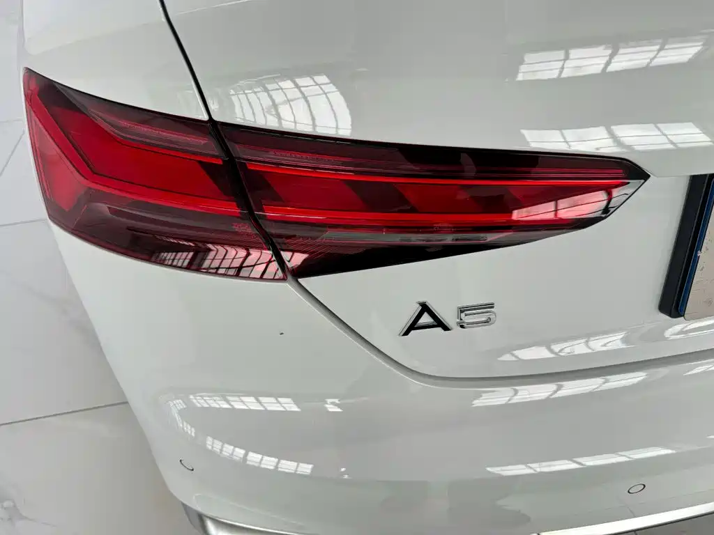 Audi A5 (Import) — миниатюра 21