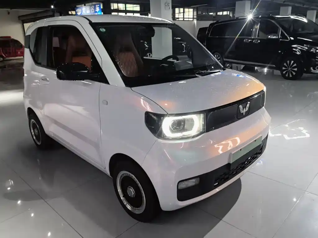 Wuling MINIEV — миниатюра 4