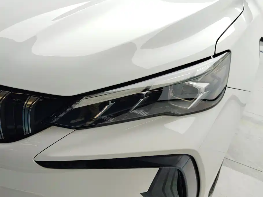 Geely Binrui — миниатюра 5
