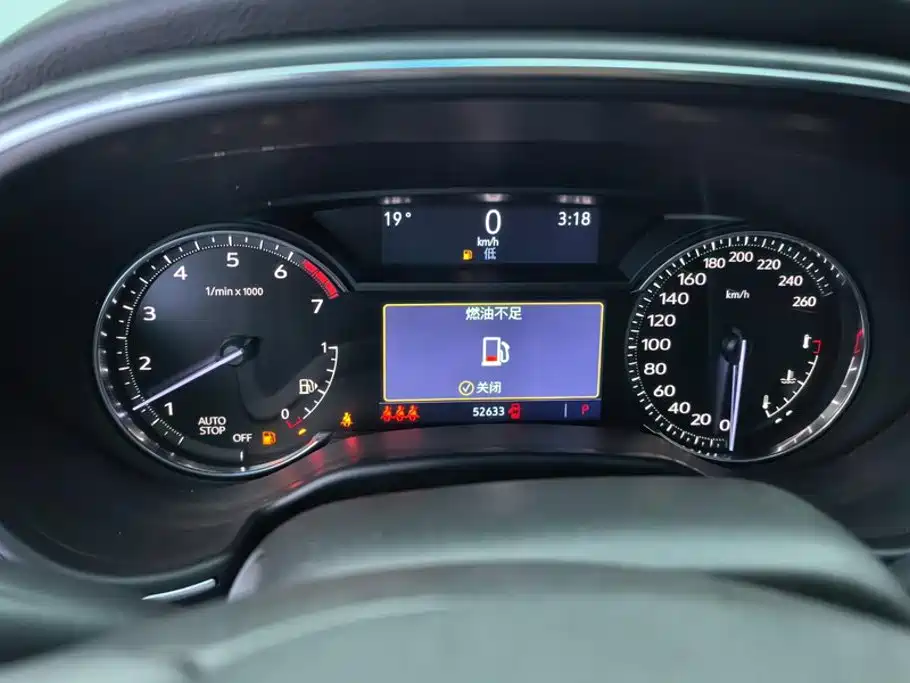Cadillac CT5 — миниатюра 14